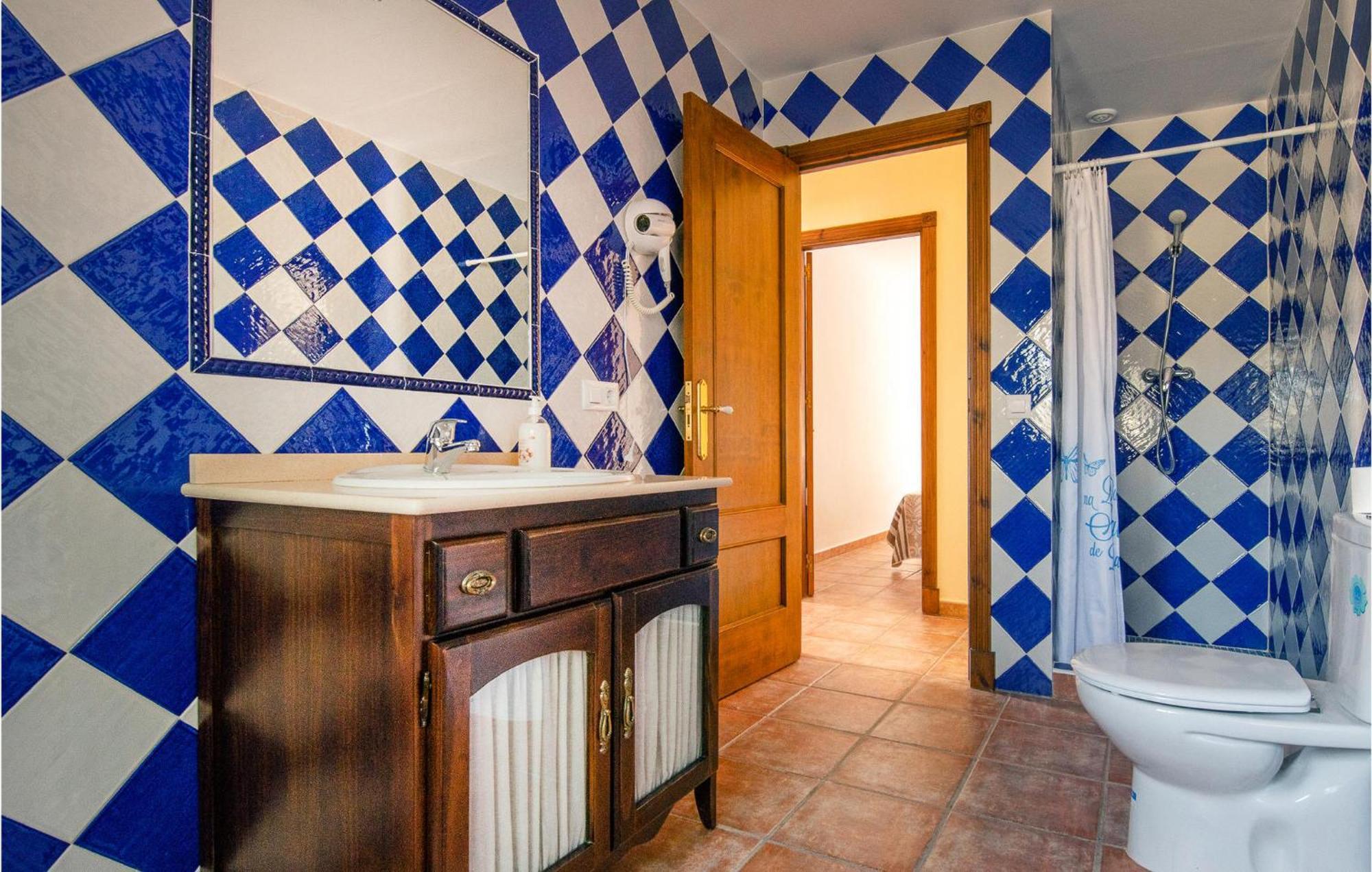 Gorgeous Home In Algodonales With Kitchen Bagian luar foto